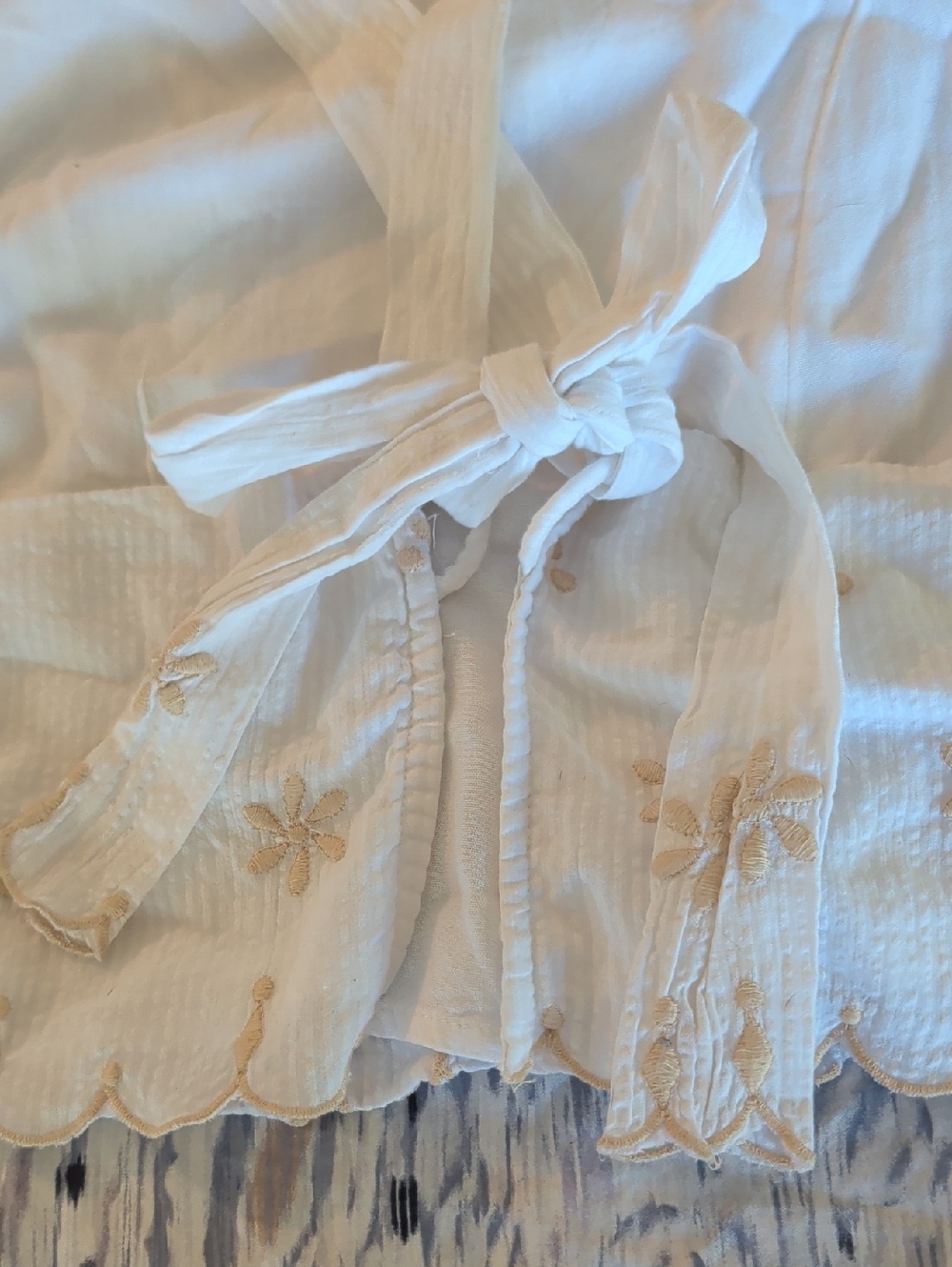 Free People NWOT Kayla Tie Back Embroidered Top in Plain White Combo sz LRG - Picture 10 of 14